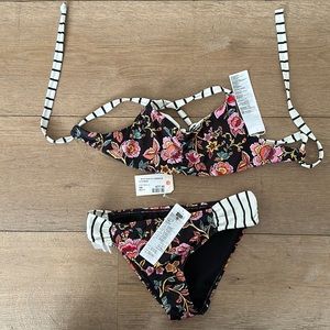 New with tag Billabong girl bikini size 14